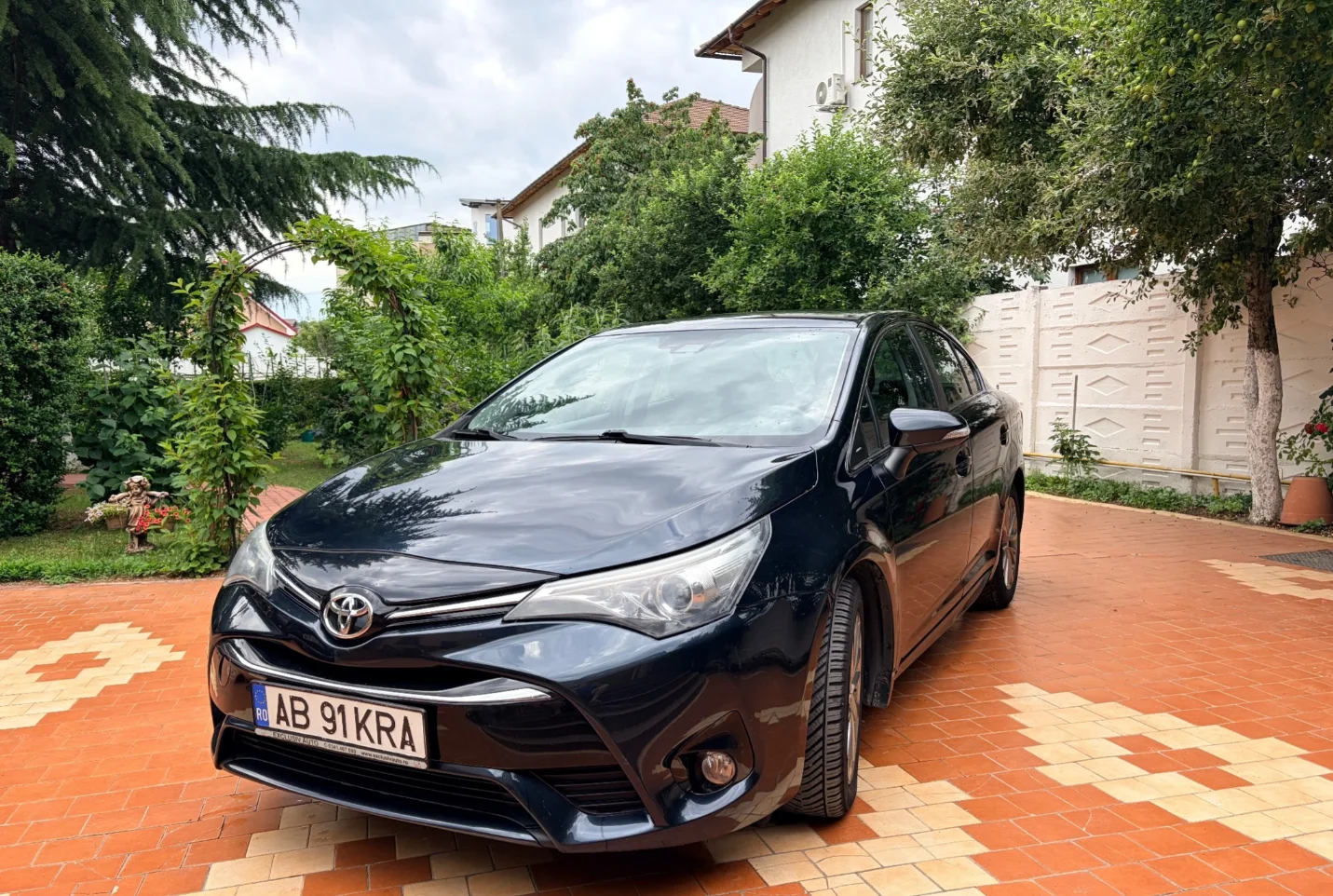 Toyota Avensis 2.0 D-4D Executive
